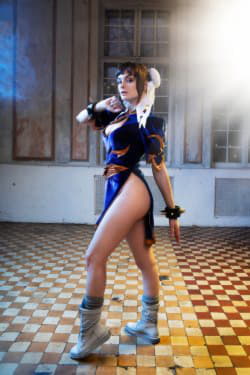 Косплей на Чунь-Ли из Street Fighter